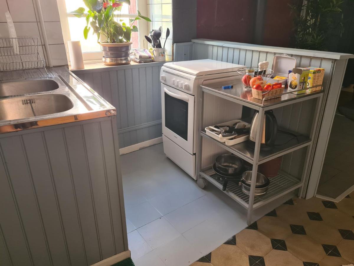 Appartement Andersson, Fa