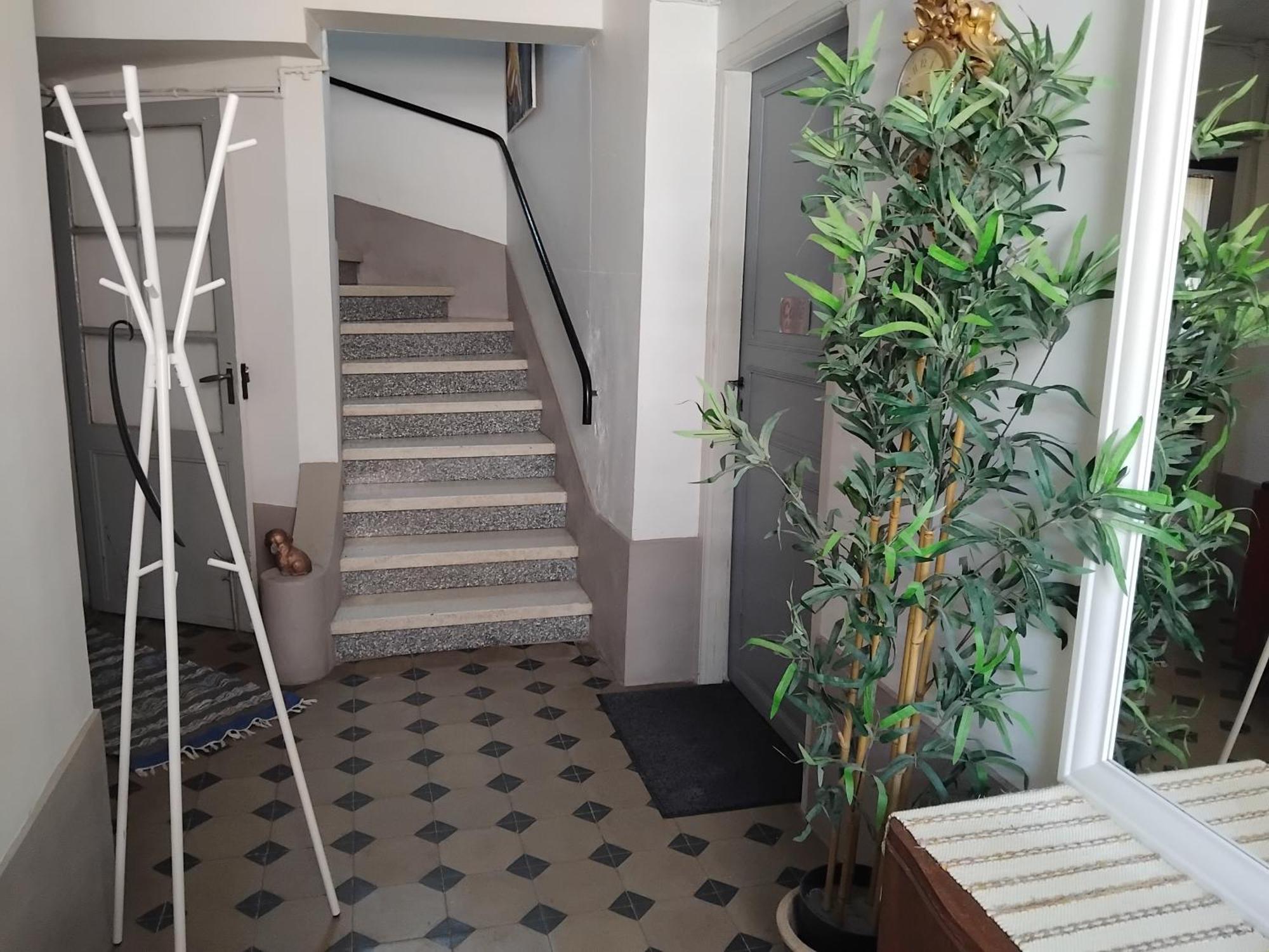 Andersson, Fa Appartement *